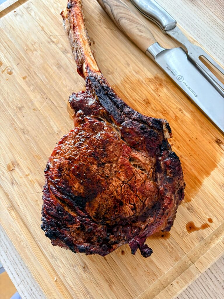 Lunch Tomahawk