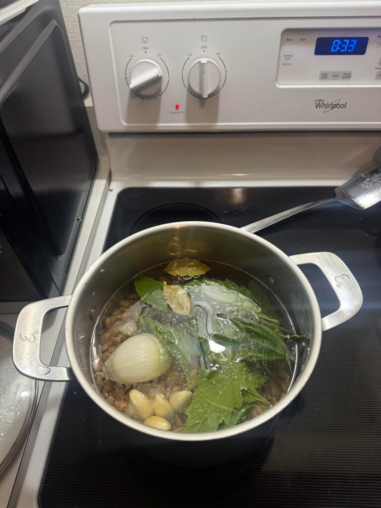 Felt like a good day for some Frijoles de la olla.