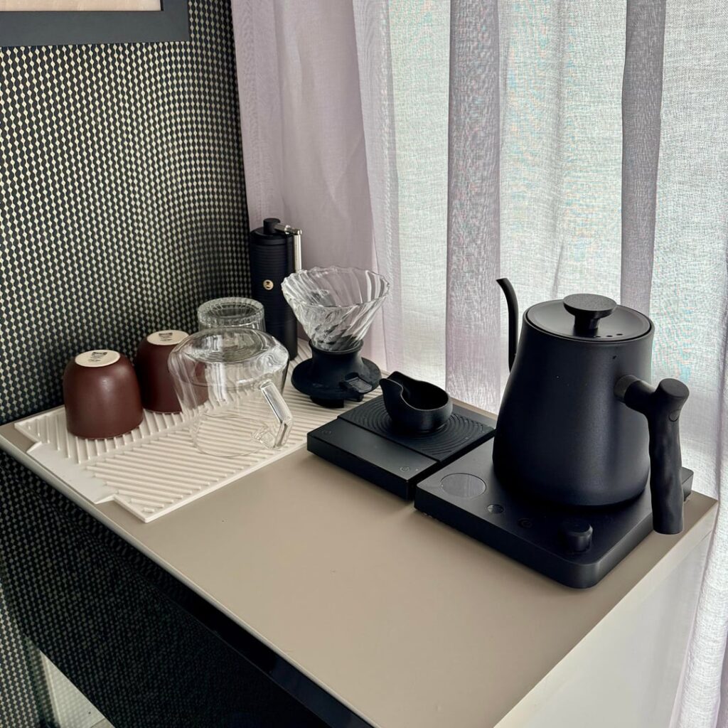 Wife wants me to get an Origami dripper for ✨Aesthetics✨