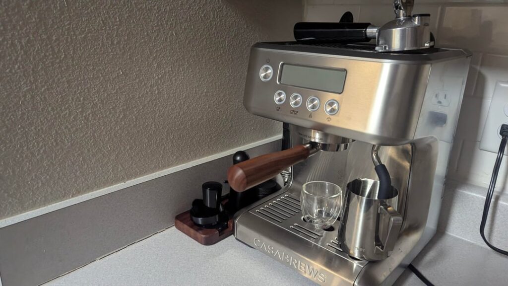 Just bought a casabrews ultra but can't get a good shot to pull any tips?