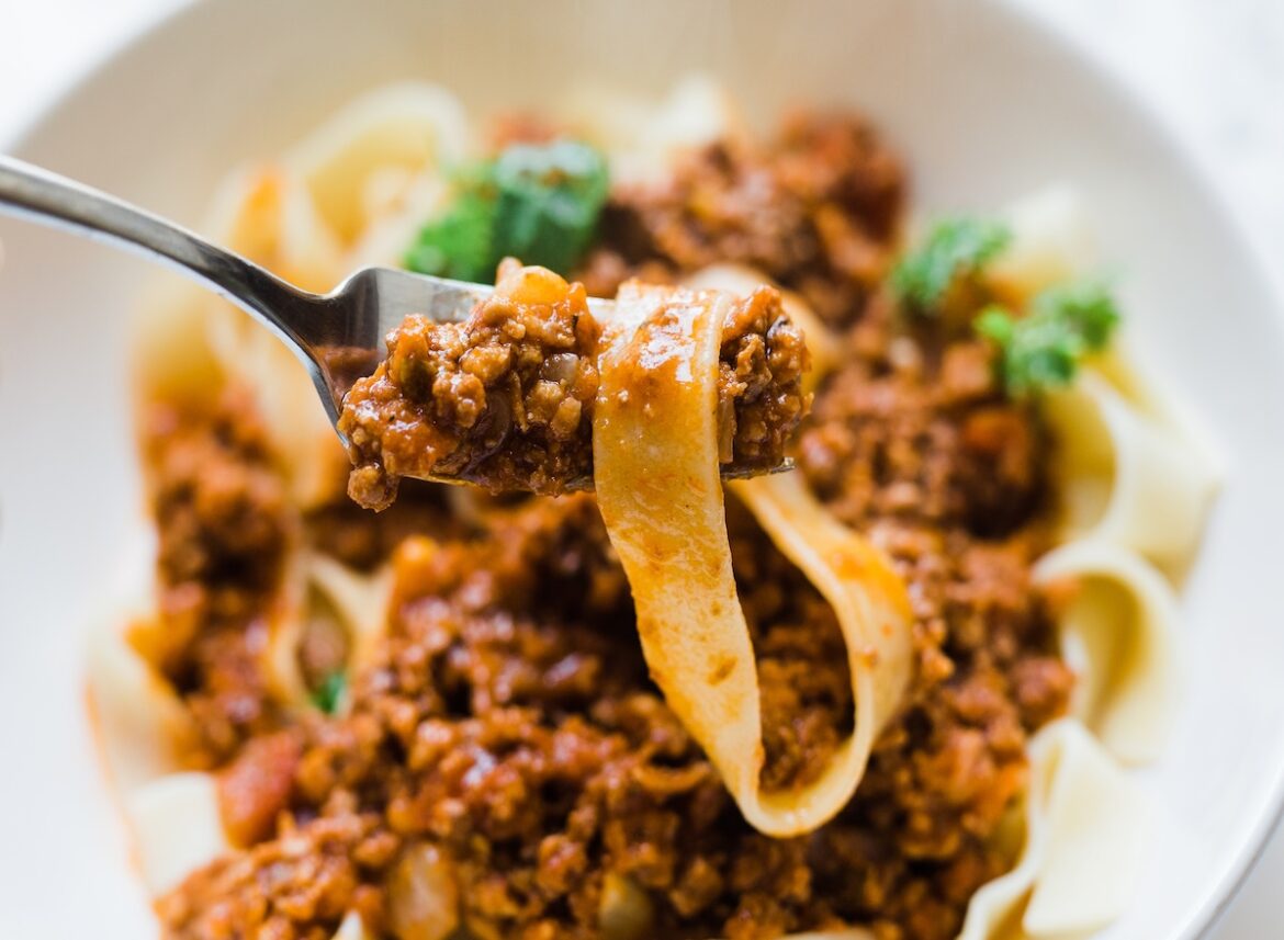 5 Chain Restaurants With the Best Bolognese, According to Chefs 5 Chain Restaurants With the Best Bolognese, According to Chefs