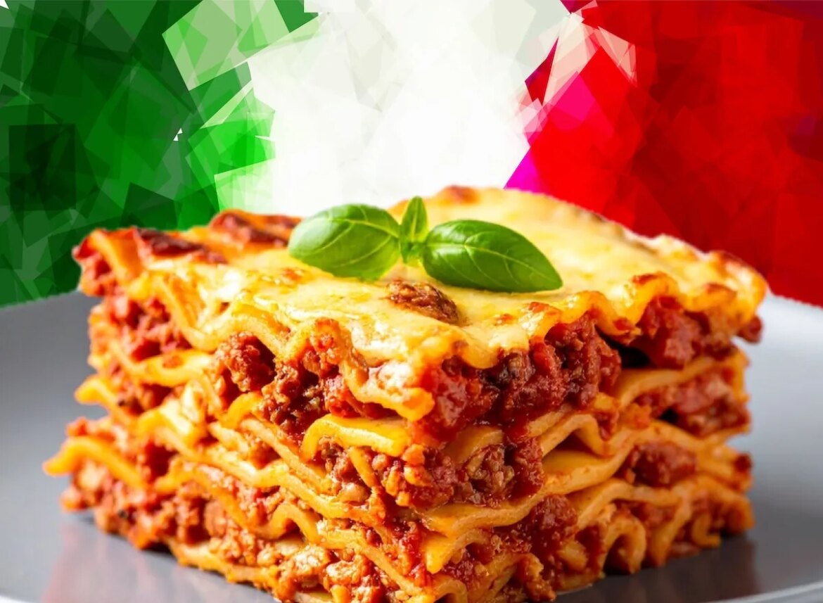5 Chain Restaurants With the Best Lasagna Bolognese, According to Chefs