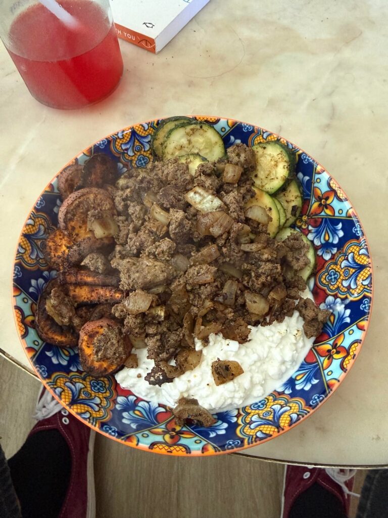 Powerhouse meal 💪 Macros Slide 2