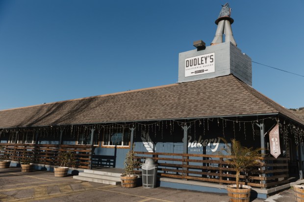 The exterior of Dudley's Bakery in Santa Ysabel. (Kaliana Caldwell)