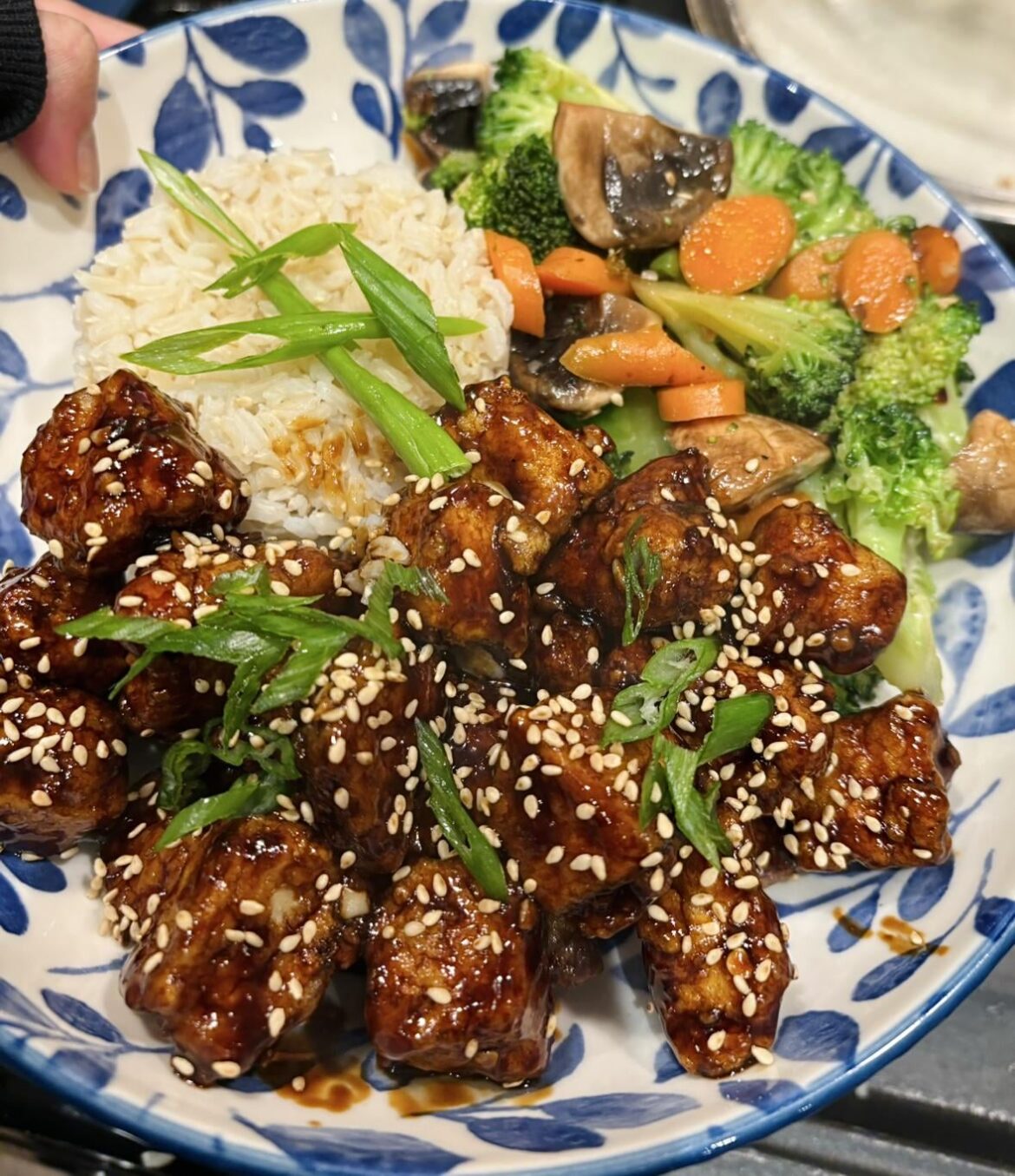 Crunchy soy garlic tofu with brown rice + veg. Uncomplicated go-to comfort food!