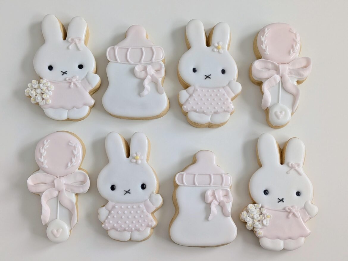 "Bunny" baby shower cookies!