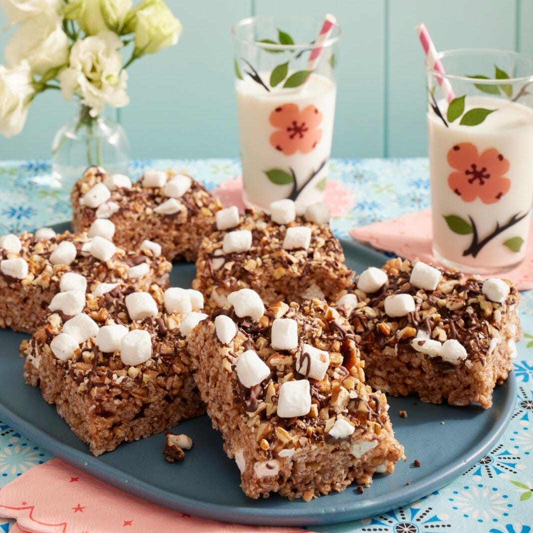 nutella rice krispie treats tailgate dessert