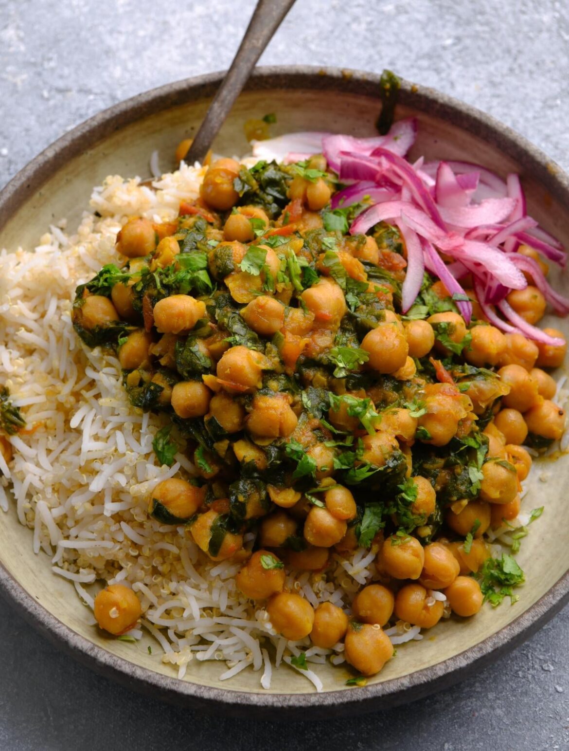 Chana saag - chickpea curry with spinach