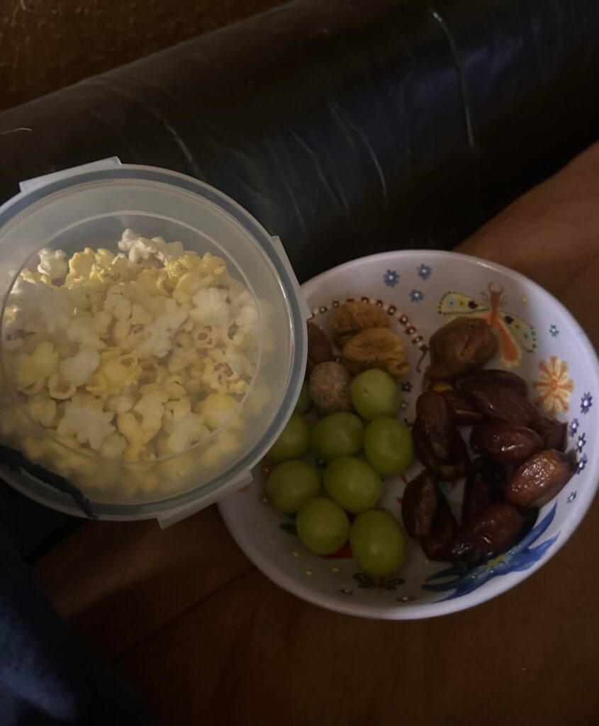 these darn munchies are fuckin me up. better than yesterday tho! total was 1358