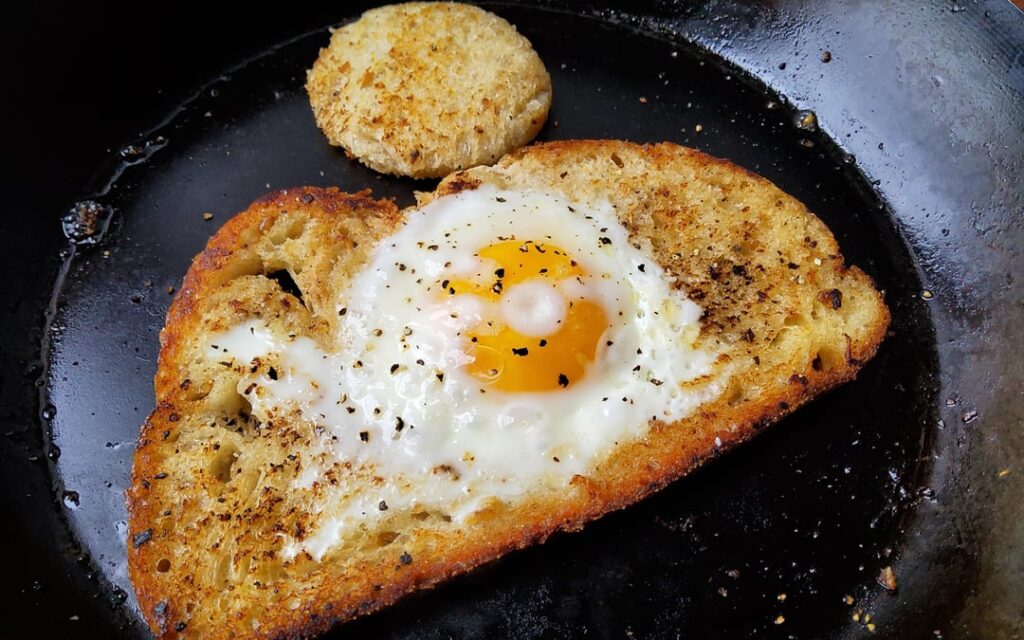 Did the fancy thing with my last slice of sourdough. We call it egg in a basket.