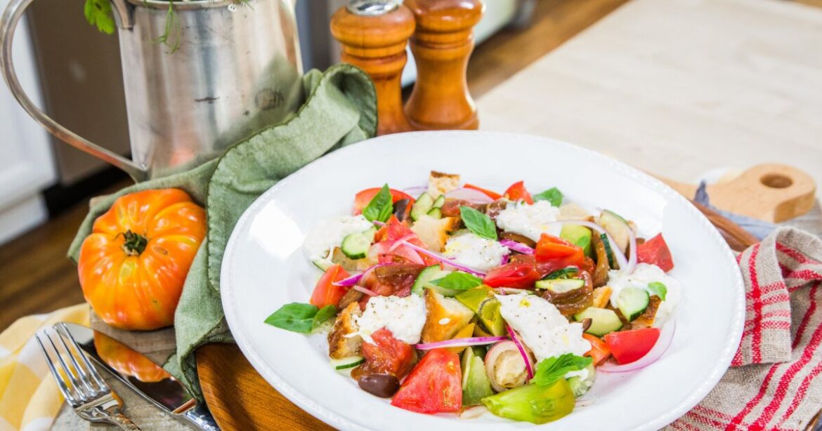 Italian Panzanella Salad with Fresh Burrata