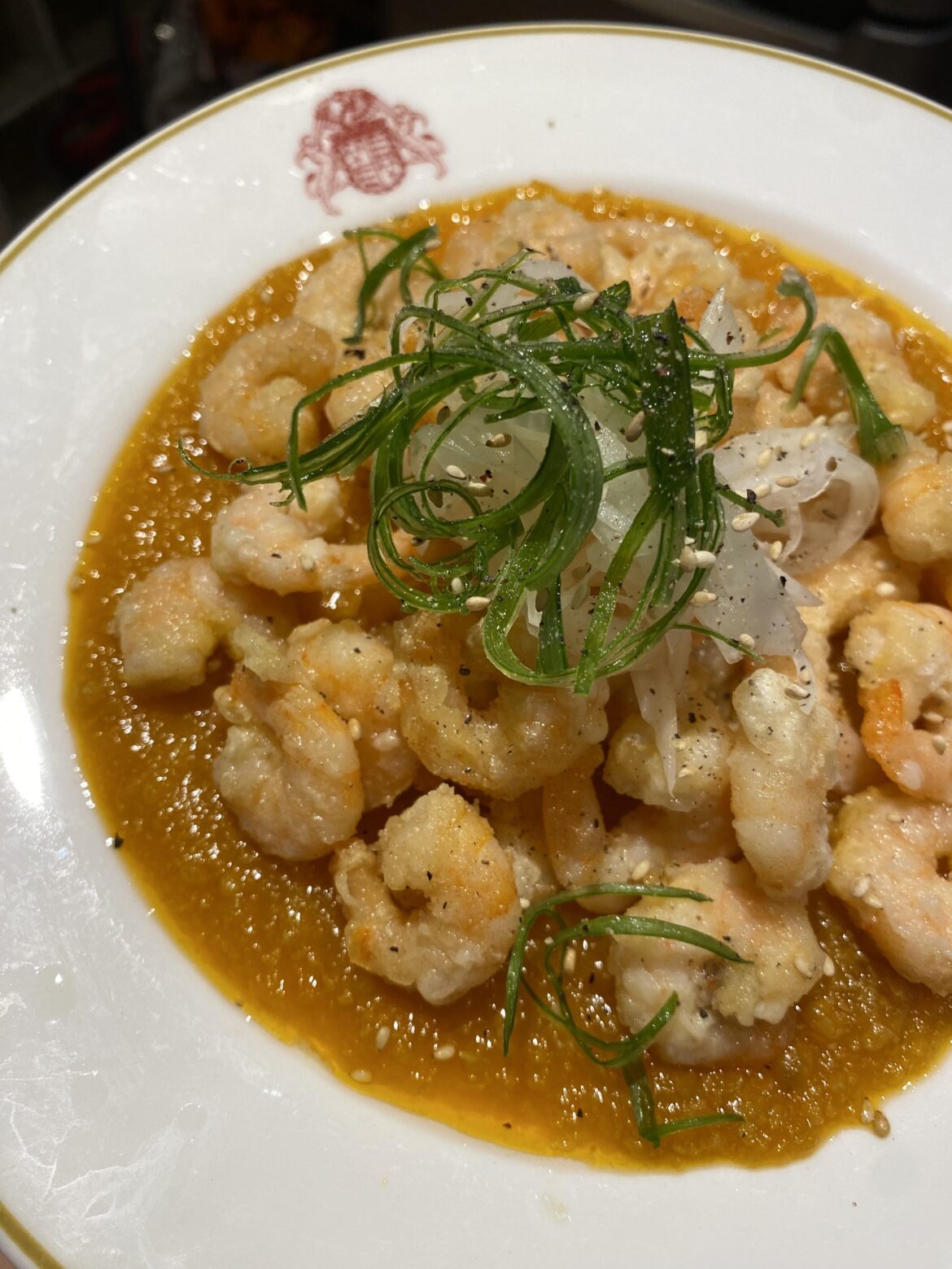 I’ve put many eggs under it- tempura battered prawns on salted egg yolk sauce