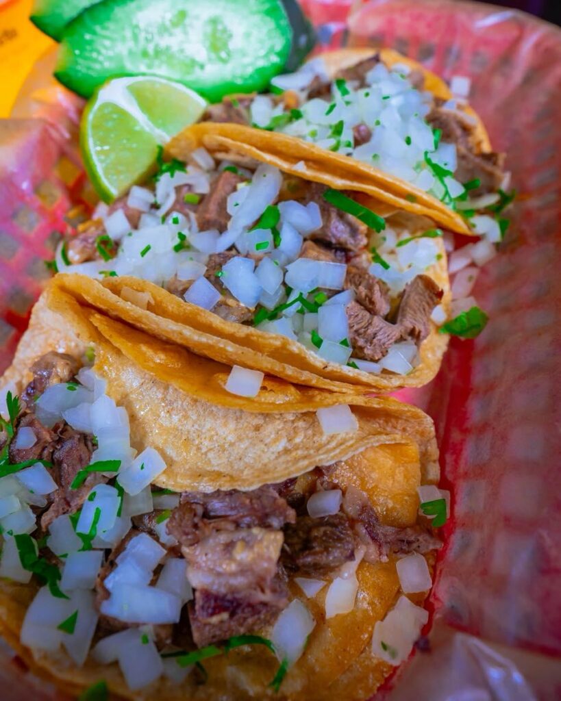 got some authentic street taco while im on vacation in Mexico!!