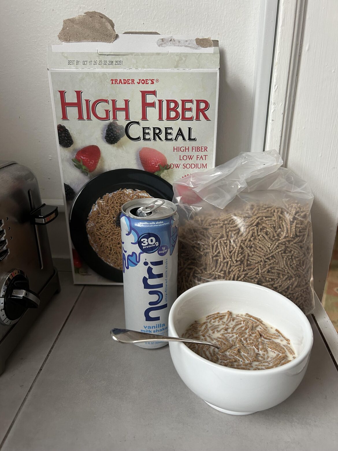 ocasional craving for cereal fulfilled— filling and plenty of crunching!