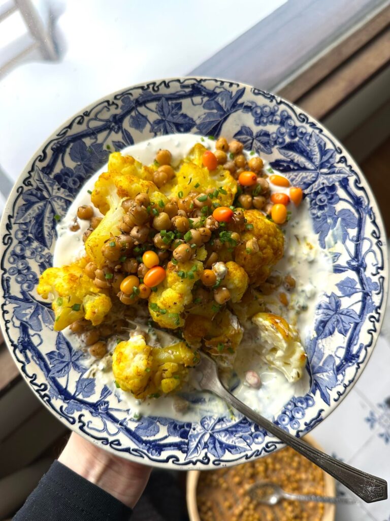 Vegan meals I’ve been loving lately 🌱 (cozy, high-protein & easy)