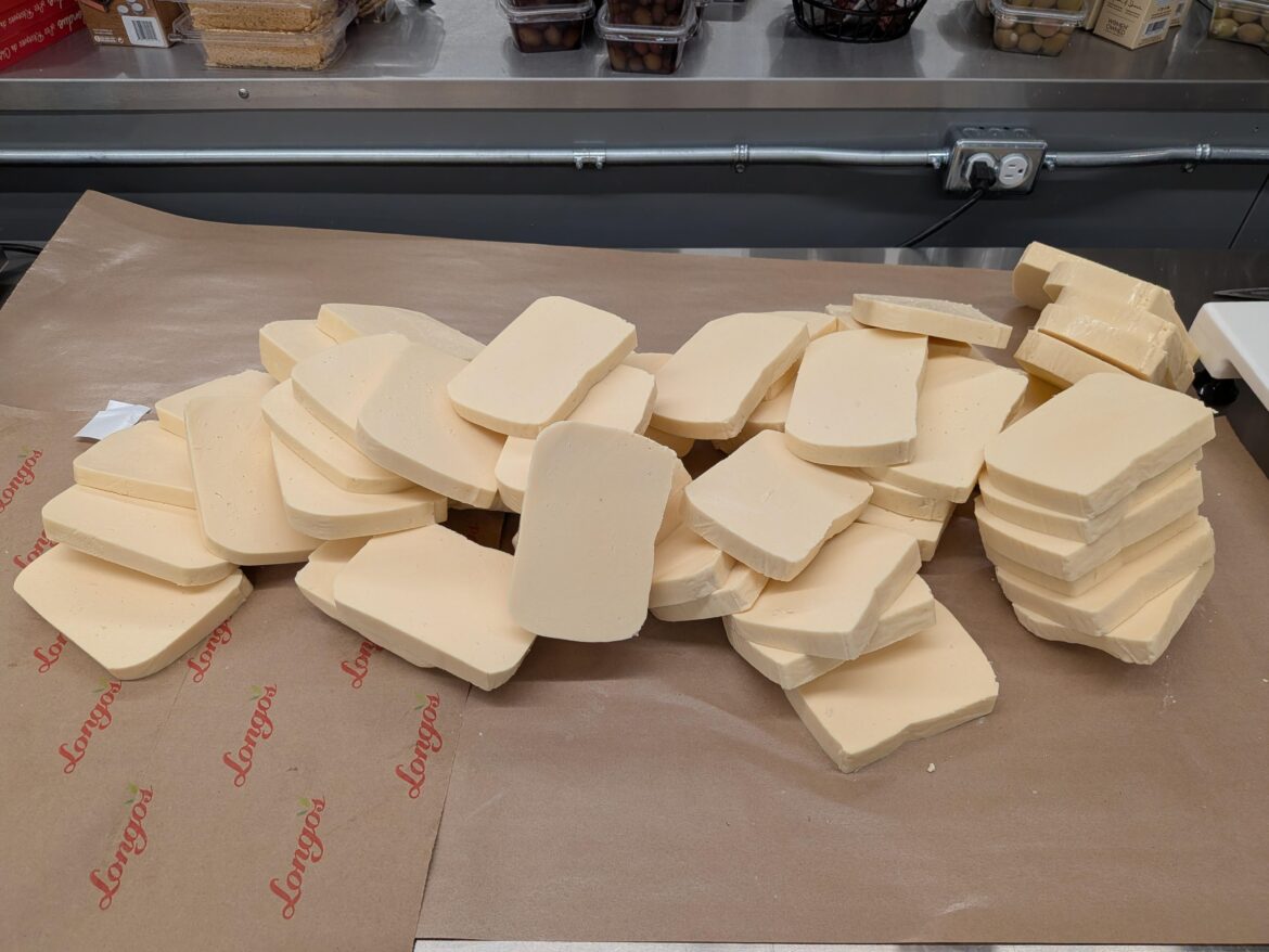 The maker of 27 kilos of jalapeno havarti presents you 16 kilos of creamy havarti