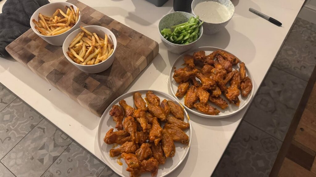 Obligatory Kenji Wings Photos