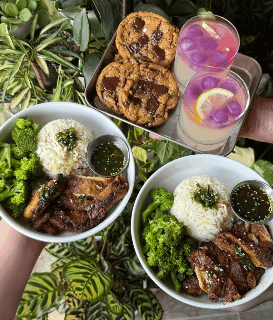Soy garlicky chicken thighs, jasmine rice, broccoli w/ ginger garlic scallion oil