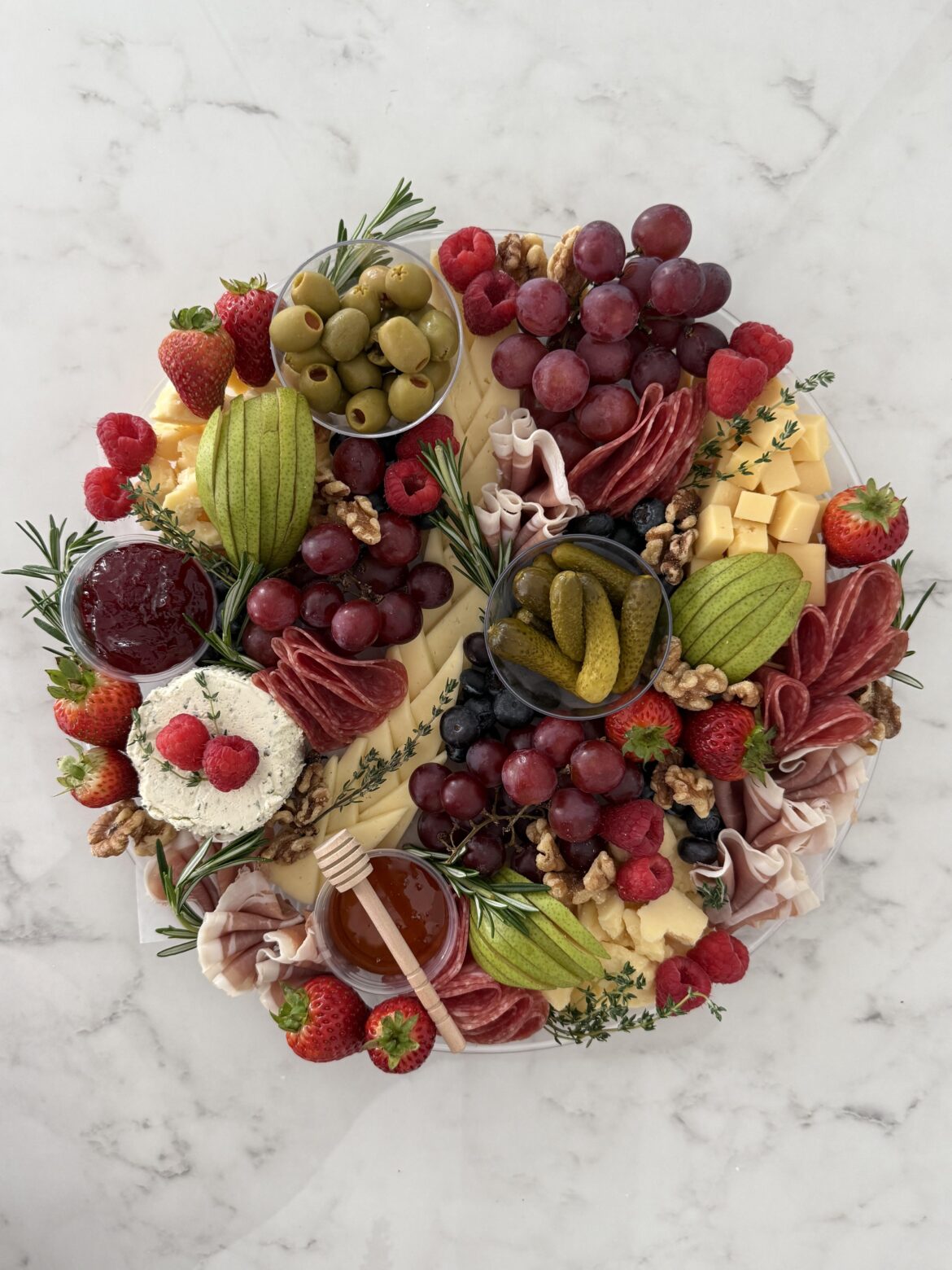 One of my favourites! 🧀🍇🍓