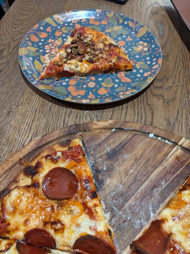 Inspired by the Magic the gathering and Teenage Mutant Ninja Turtles crossover, I made a spicy oatmeal pizza