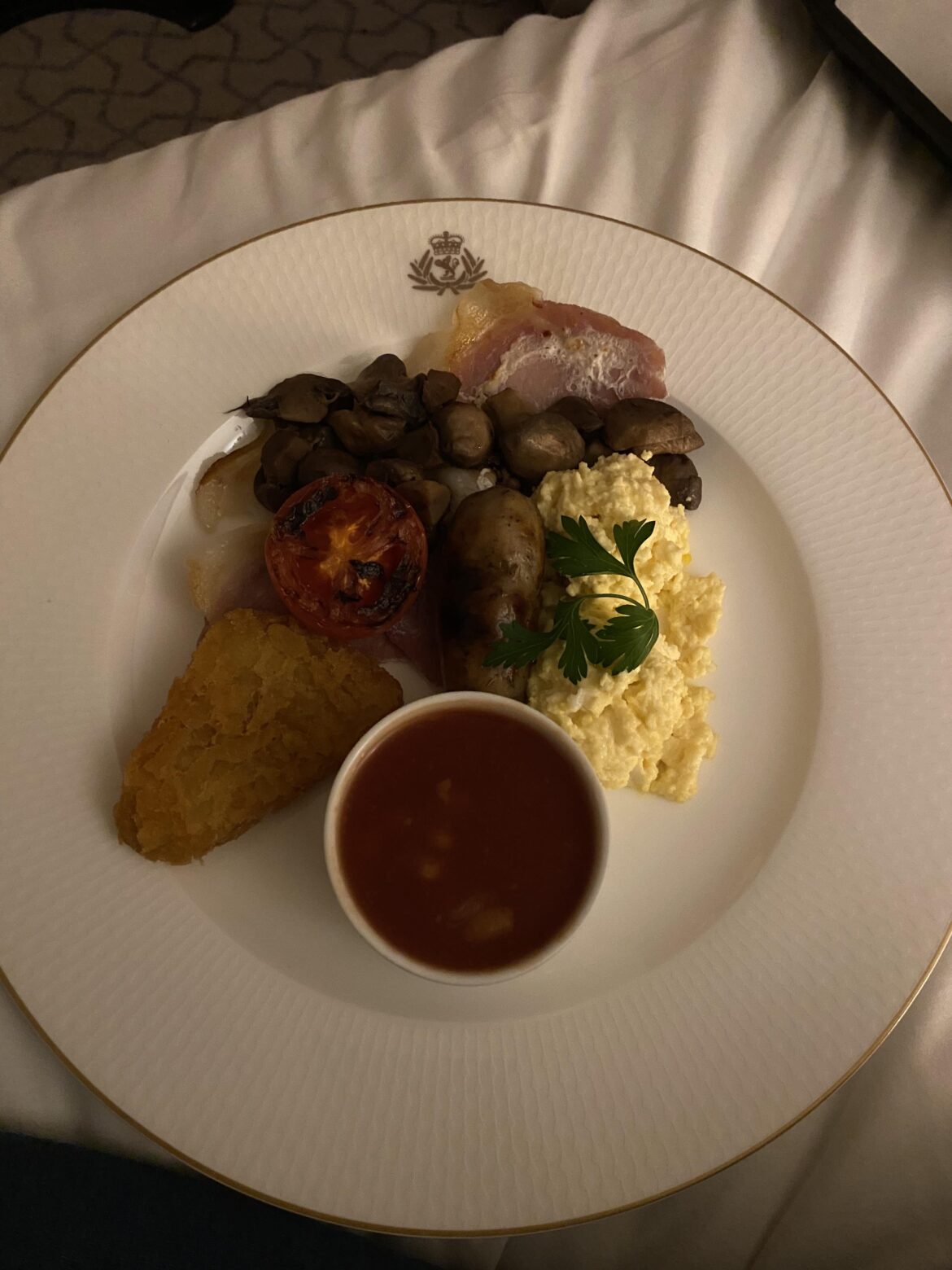 Cunard signature plate