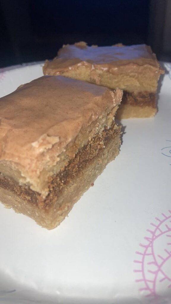 Brown sugar poptart bars