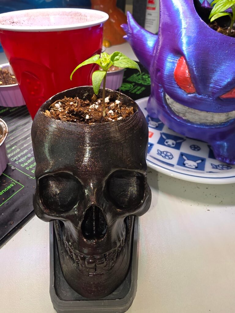 Pepper update of white ghost and purple ufo