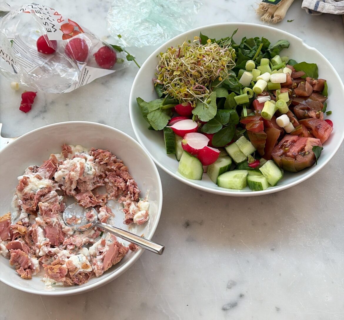 Lunch! 48g protein for 288 calories