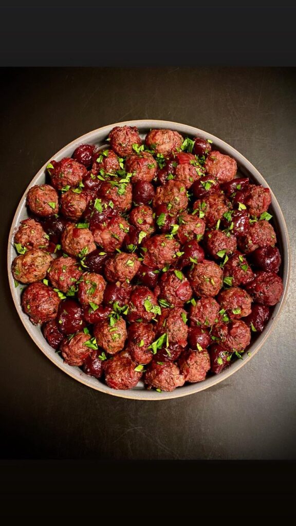 [homemade] Syrian-Persian Meatballs with Cherries
