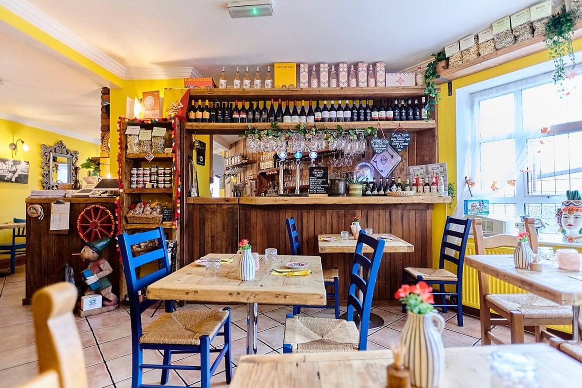 A Tavola Gastronomia Siciliana in New Mills, Derbyshire