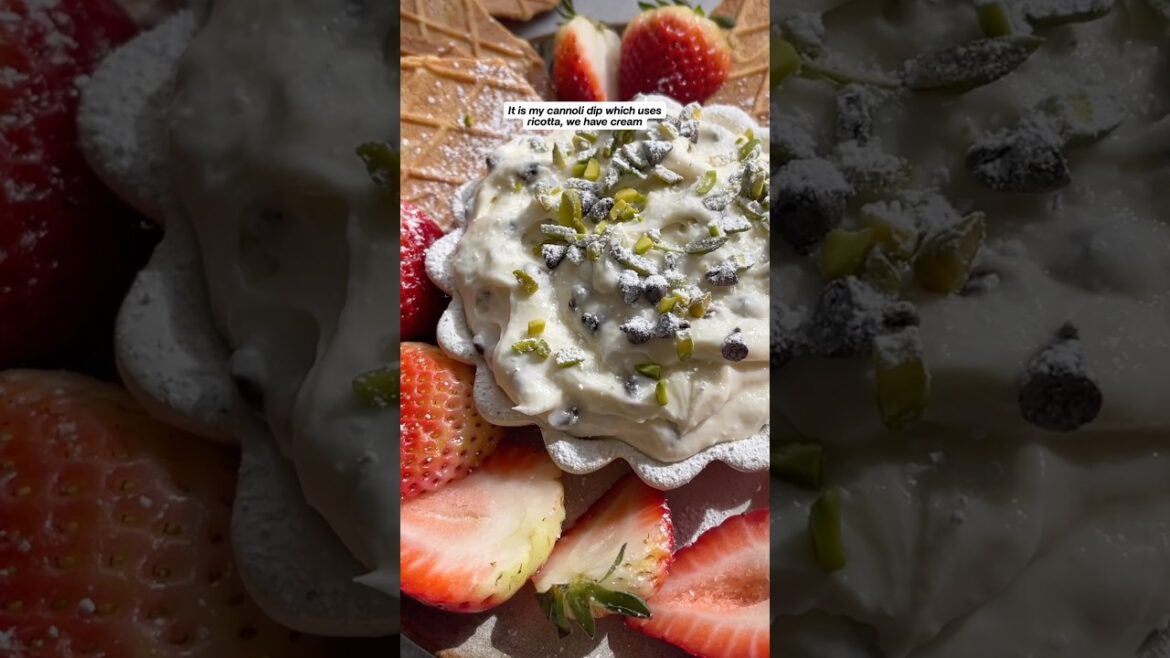 The best 5 ingredient cannoli dip recipe for Easter #nobake #easter #cannoli