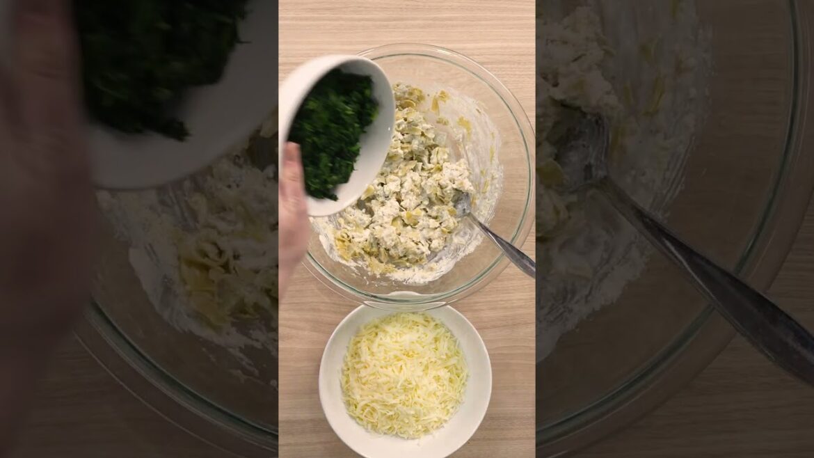 Warning: This Spinach Artichoke Dip Won’t Last 5 Minutes! Warning: This Spinach Artichoke Dip Won’t Last 5 Minutes!