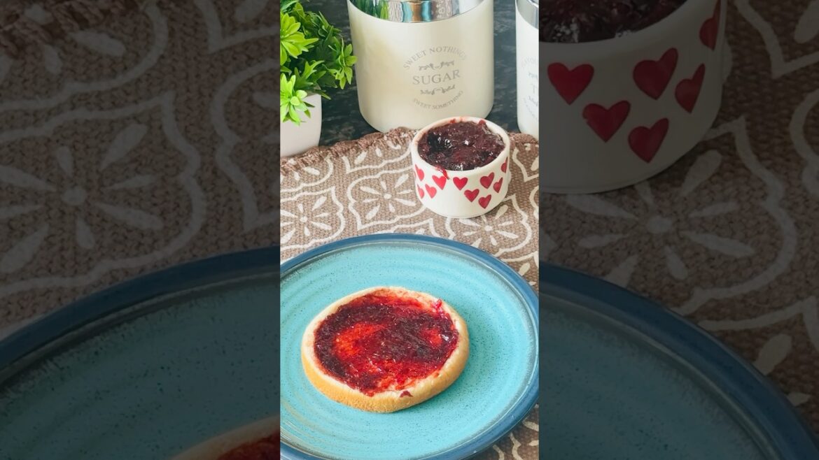 Homemade Strawberry Jam| No Sugar| #strawberry #recipe #trending #trendingshorts #viral #shortsfeed