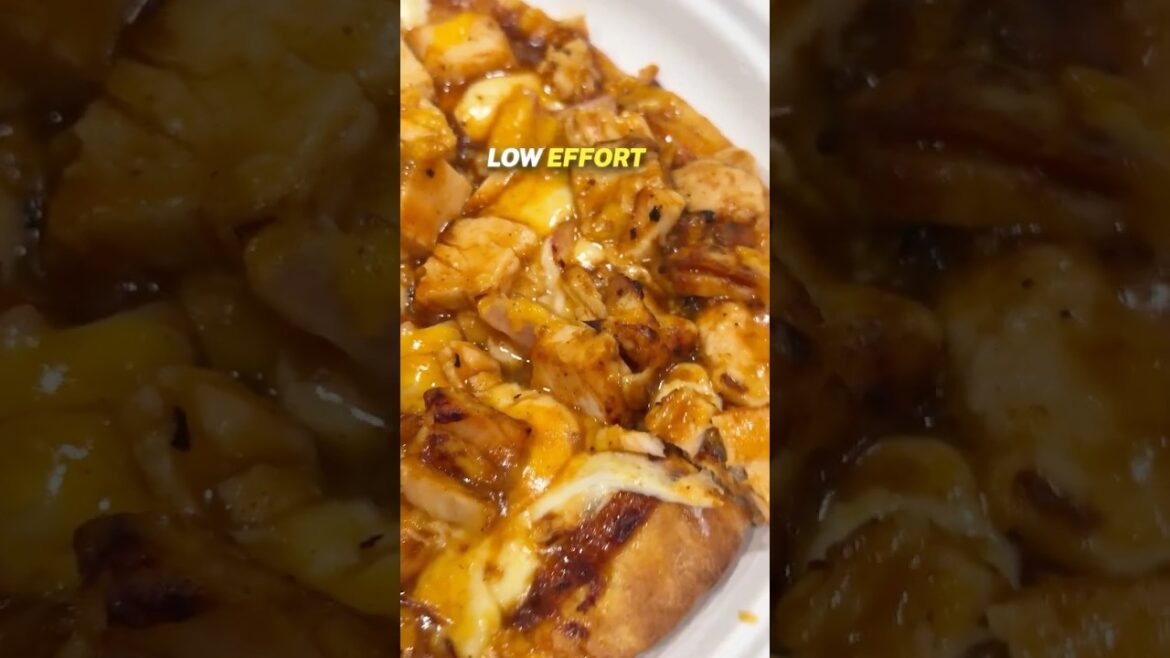 Low Calorie BBQ Chicken Pizza