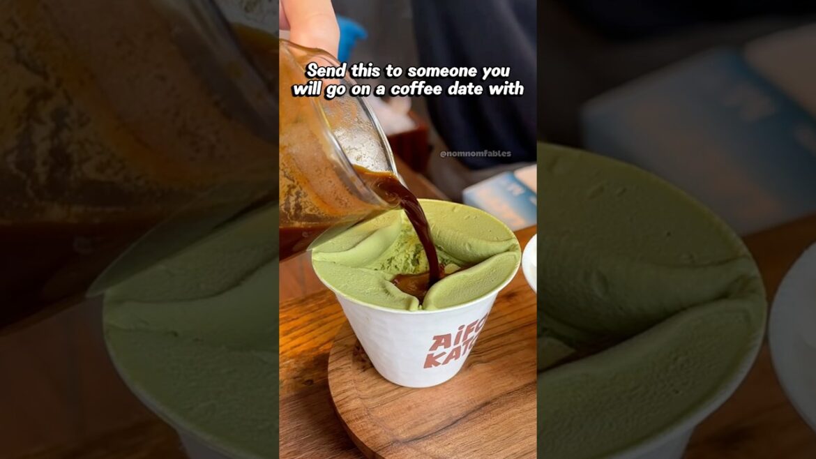 DIY affogato in Singapore?!? #sgfoodtribe #coffee #gelato #affogato #latte #buttermochi