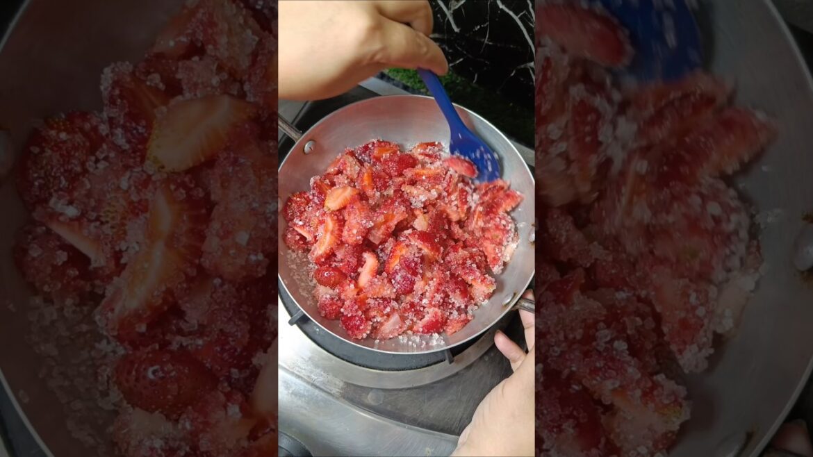 Homemade Strawberry Jam Recipe | Easy & Delicious Strawberry Jam Without Preservatives #recipe #food Homemade Strawberry Jam Recipe | Easy & Delicious Strawberry Jam Without Preservatives #recipe #food