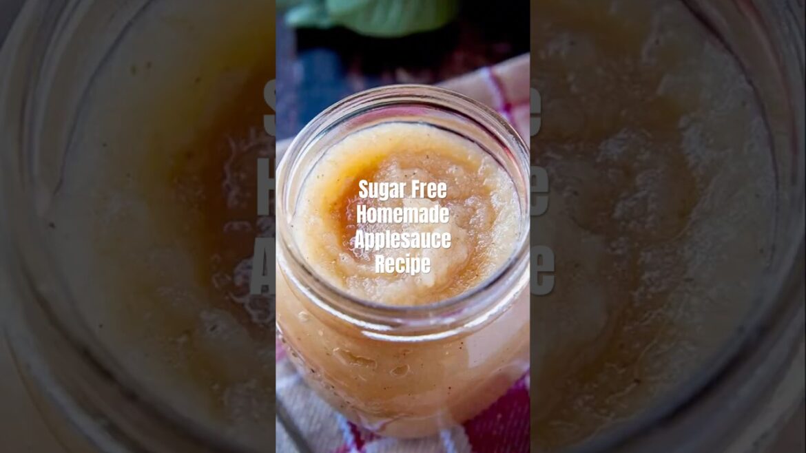 Sugar free homemade applesauce in 15 minutes!