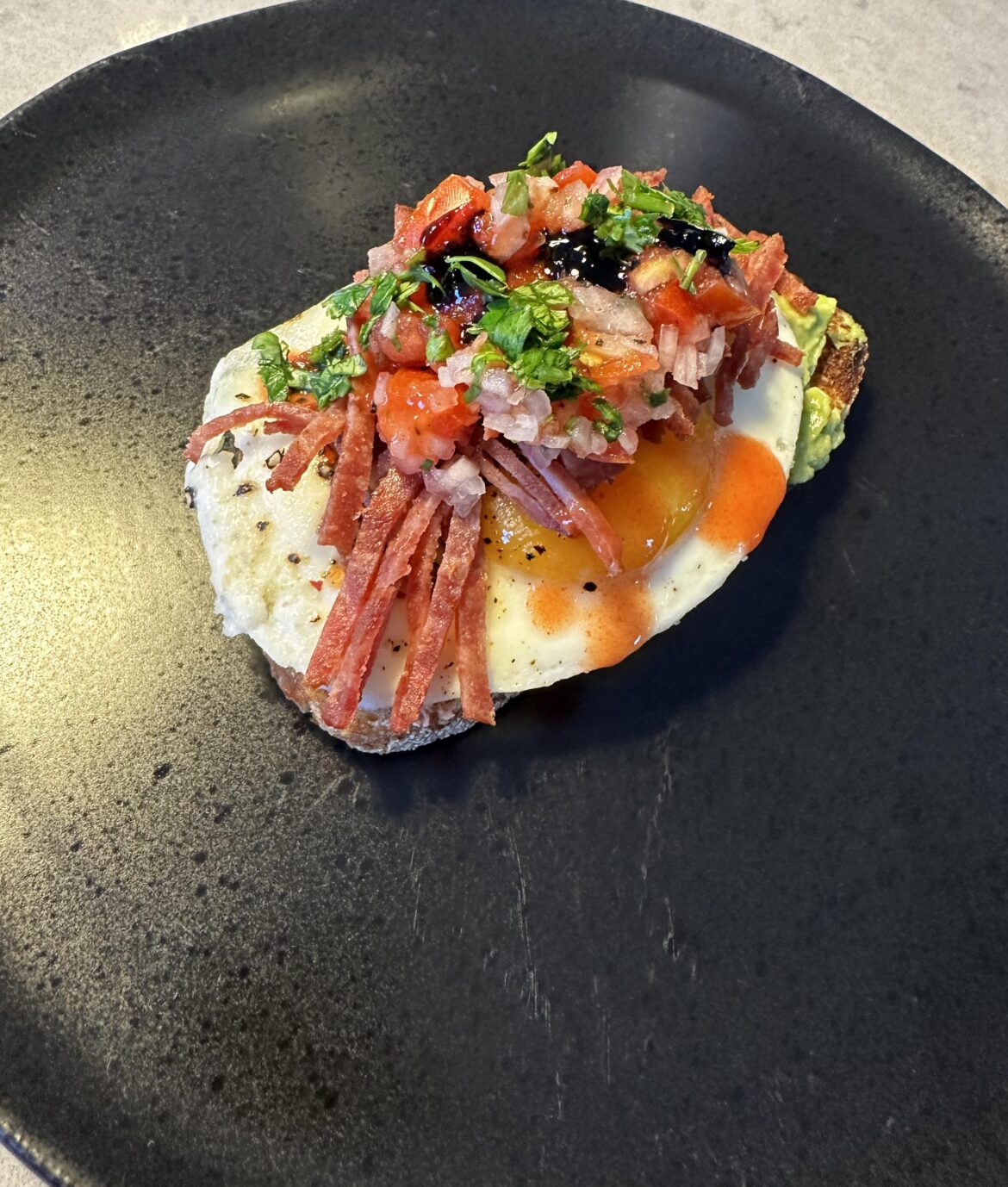 [homemade] breakfast bruschetta avocado toast