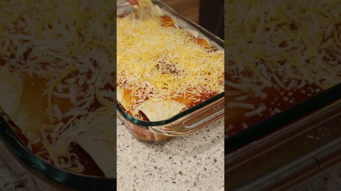Easy Slow Cooker Chicken Enchiladas