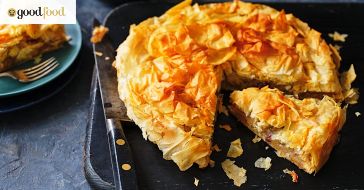 French apple pie recipe with brandy and vanilla cream