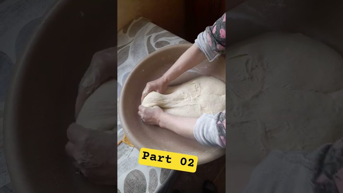 ✅️ part 2 #food #kichen #fastfood #shorts #AlgerianFood #Matloua #TraditionalCooking #HomemadeBread