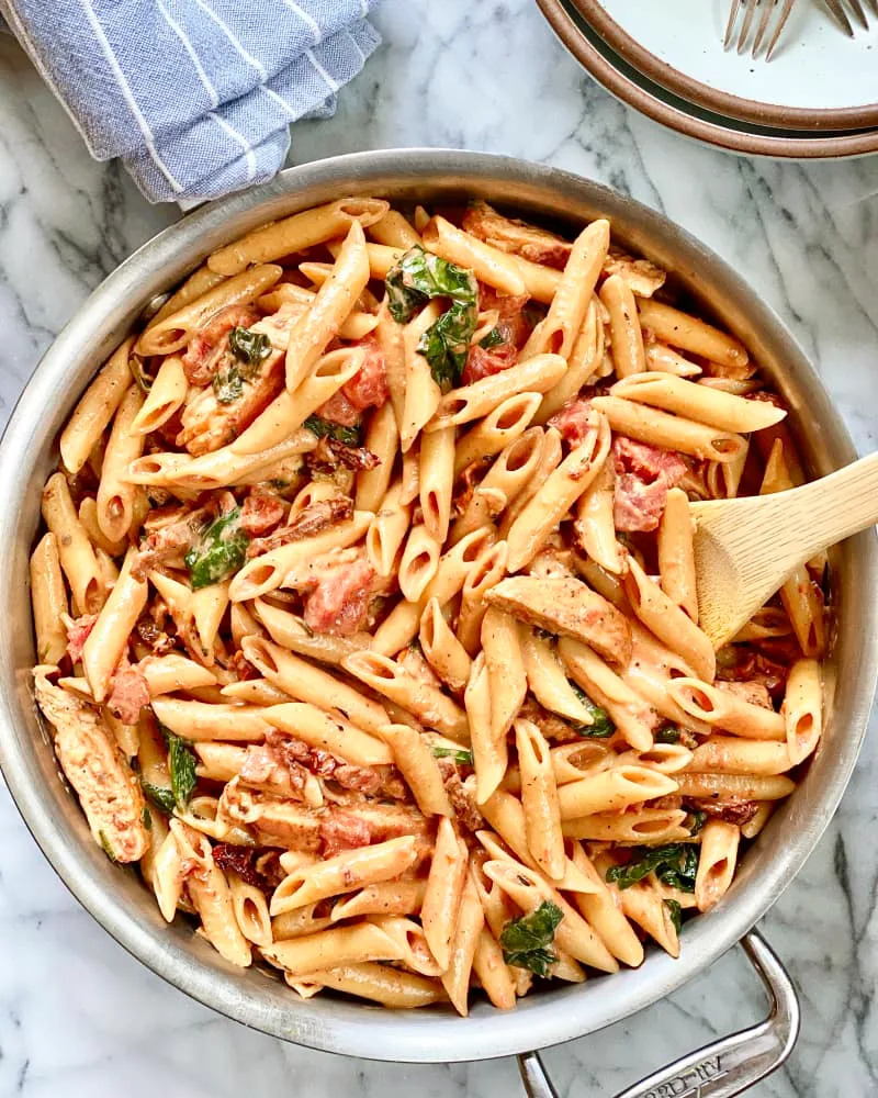 Tuscan Chicken Pasta