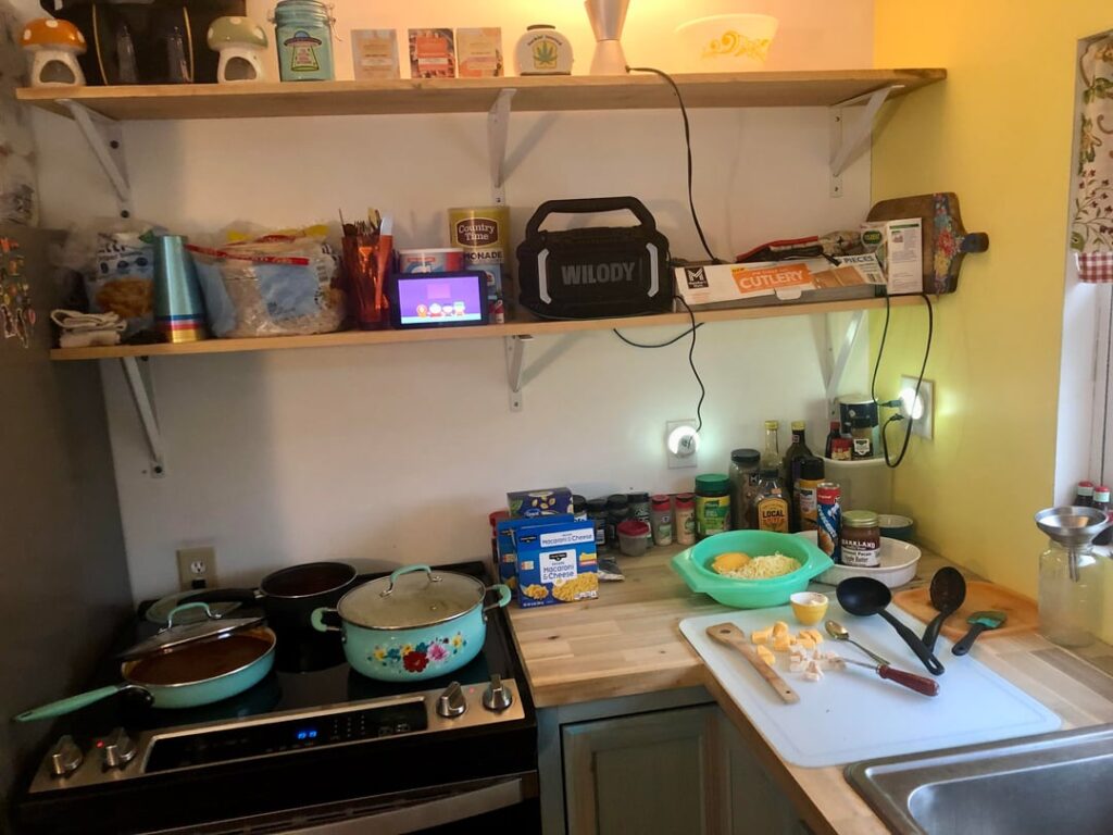 Nothing hits like South Park, bourbon & making chili mac :)