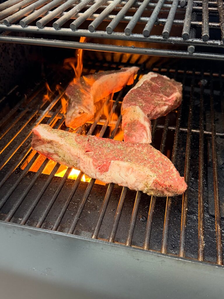 Yes, the Yoder can Sear…REALLY WELL