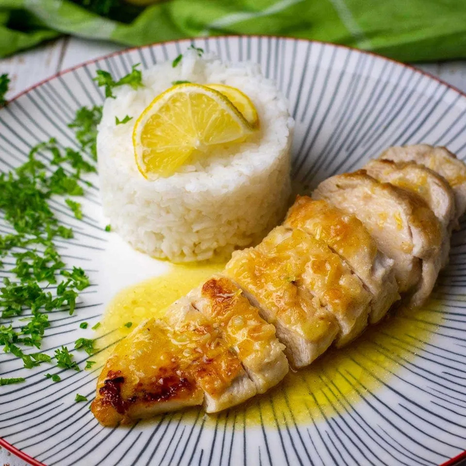 Chicken Limone (Italian Pollo Al Limone Recipe) - Photo Credit: Somebody Feed Seb.