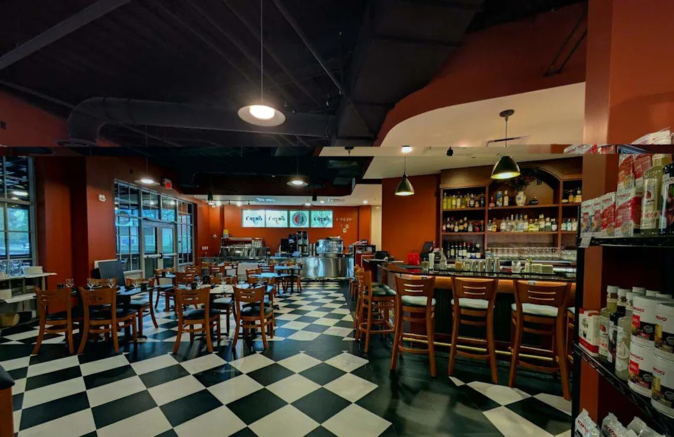 Enzo’s Italian Market and Osteria in Matthews is six times larger than the original Stallings’ location, including a restaurant space.
