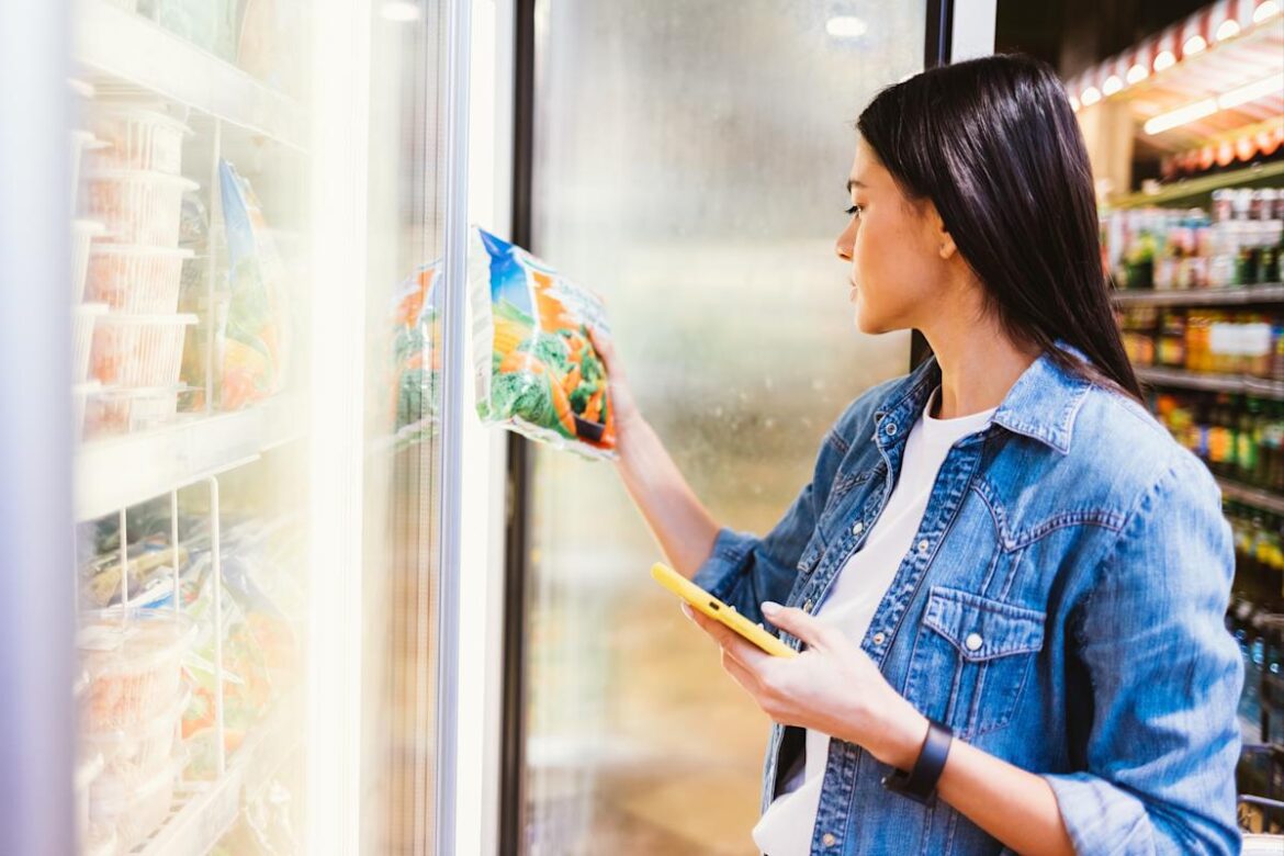 Are frozen foods really that bad? How to shop healthy in the freezer aisle, according to a dietitian NY Post
