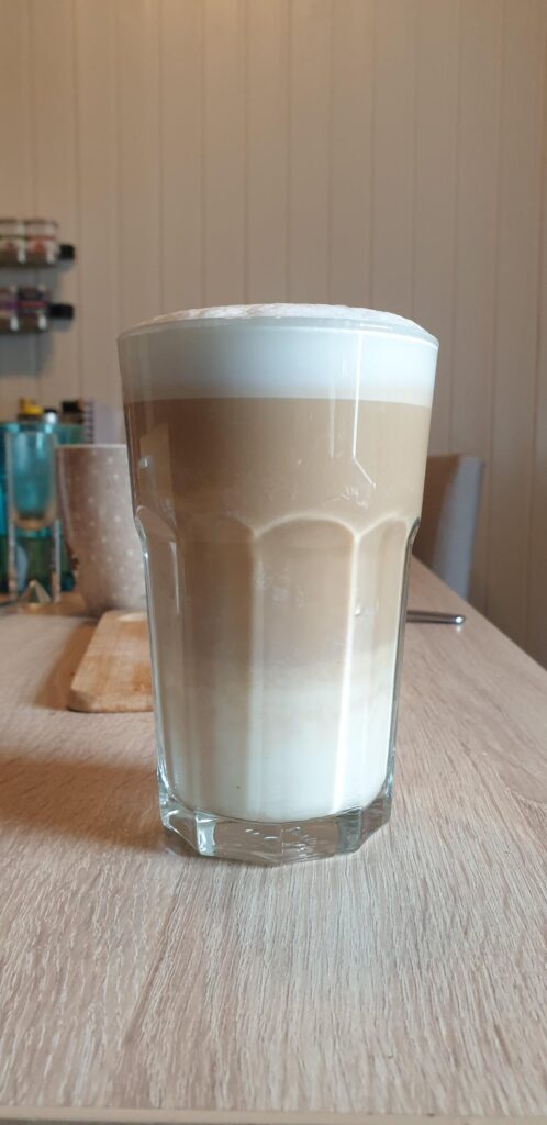 My try of an Latte Macchiato