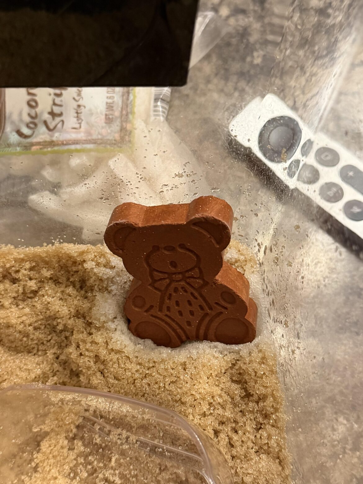 Brown sugar turned white after brown sugar bear