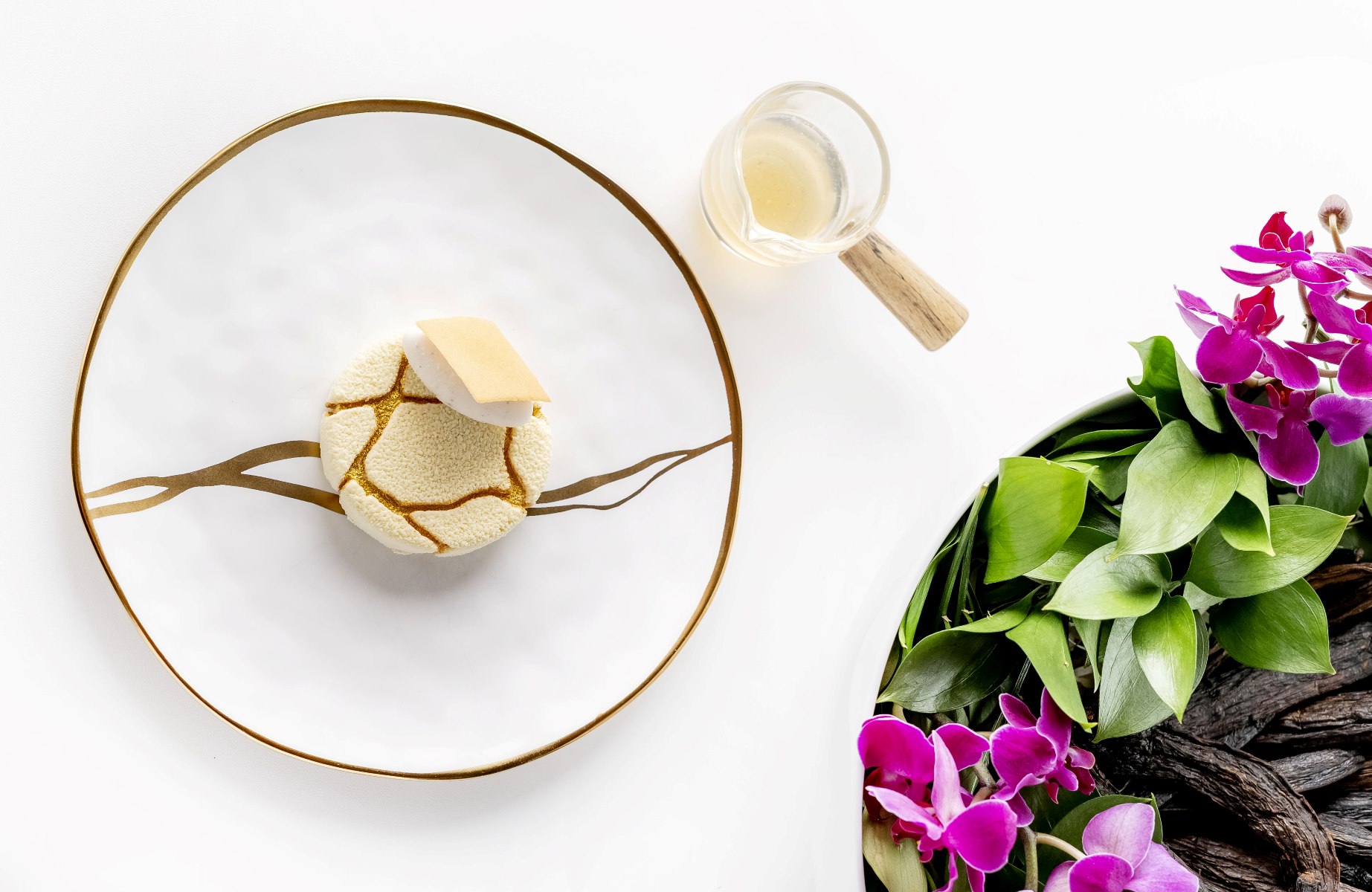 Cassava: A dessert that reimagines the Souza Leão cake, a staple of Brazilian pastry-making. © Tadeu Bruneli/Evvai